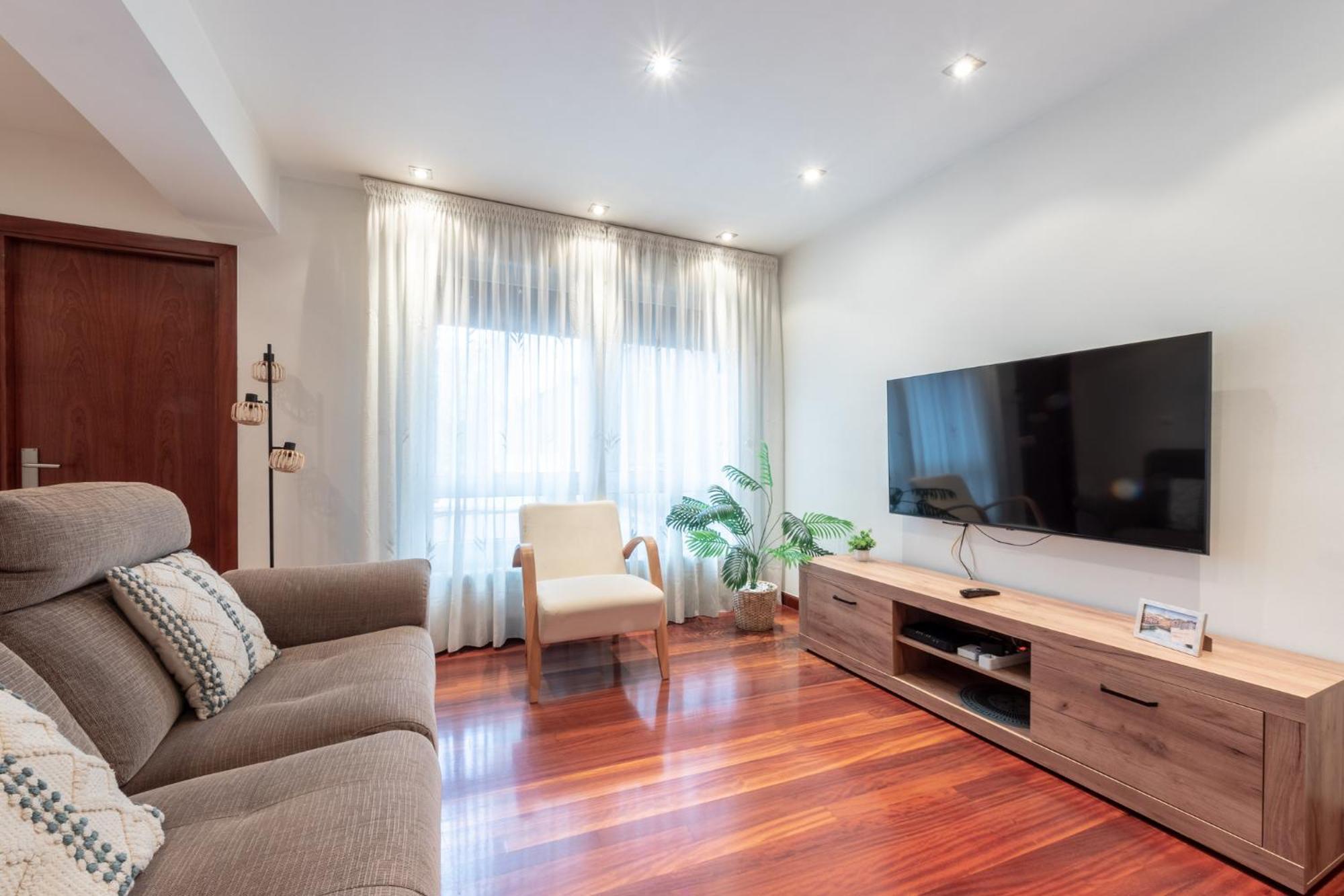 Apartamento Amplio Y Acogedor Junto A Plaza Zabalburu Bilbao Exterior foto