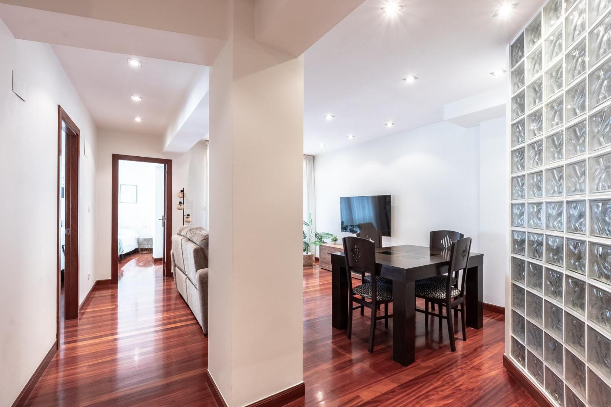Apartamento Amplio Y Acogedor Junto A Plaza Zabalburu Bilbao Exterior foto