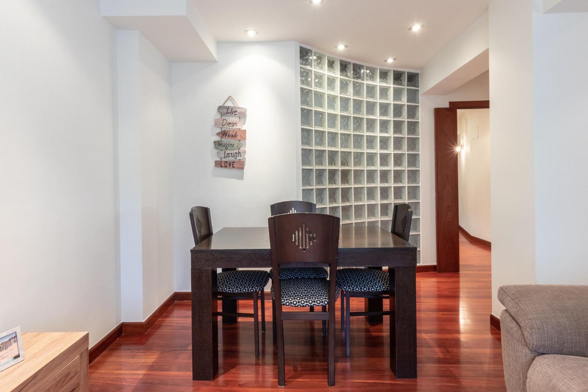 Apartamento Amplio Y Acogedor Junto A Plaza Zabalburu Bilbao Exterior foto
